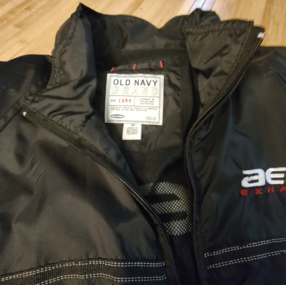 Old Navy windbreaker jacket. XL - Picture 11 of 13